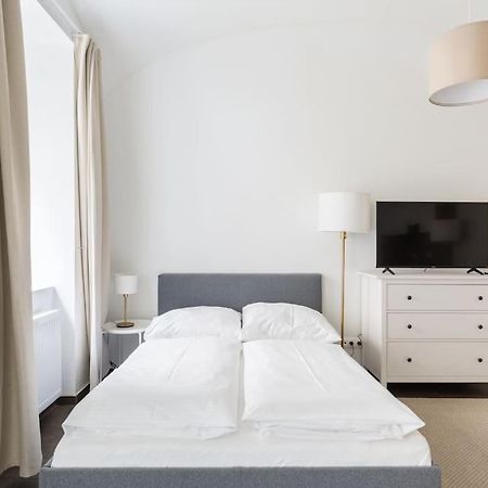 Free Parking I 500 Mbit Wifi I Kingsize Bed Apartamento Viena Exterior foto