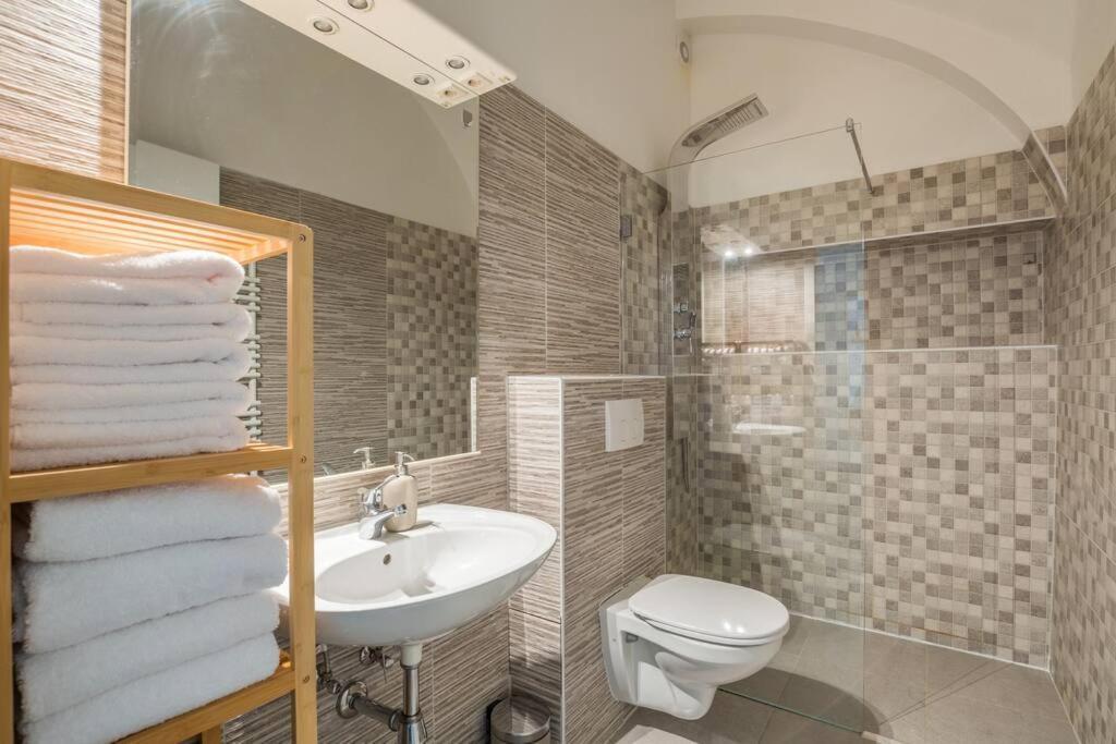 Free Parking I 500 Mbit Wifi I Kingsize Bed Apartamento Viena Exterior foto